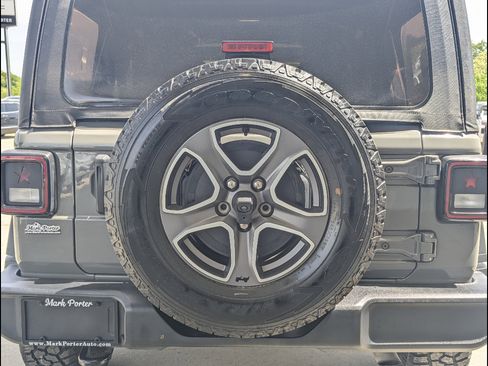 Used 2021 Jeep Wrangler Unlimited Sport AWD/4WD image 19