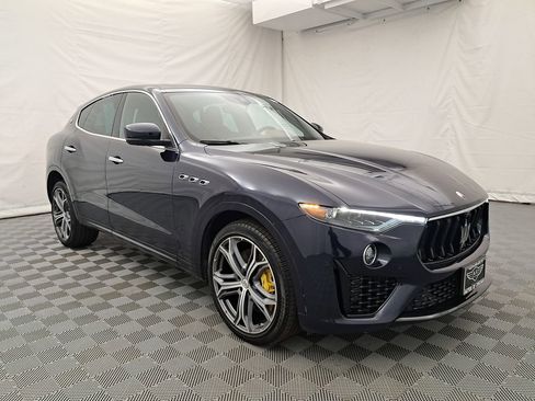 Used 2021 Maserati Levante S GranSport image 4