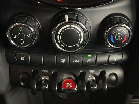 Used 2022 MINI Cooper 2-Door Hardtop FWD image 20