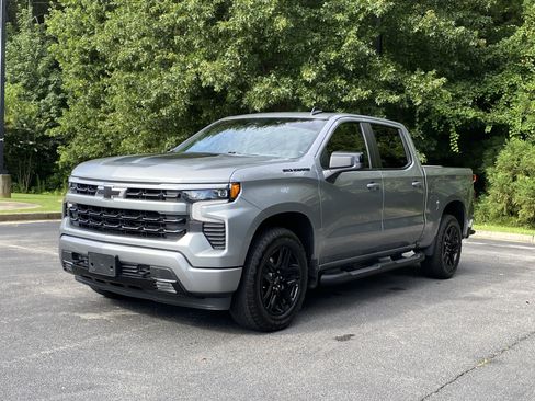 Used 2024 Chevrolet Silverado 1500 RST w/ Rally Edition RWD image 5