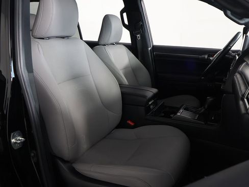 Used 2023 Lexus GX 460 w/ Black Line Special Edition AWD/4WD image 32