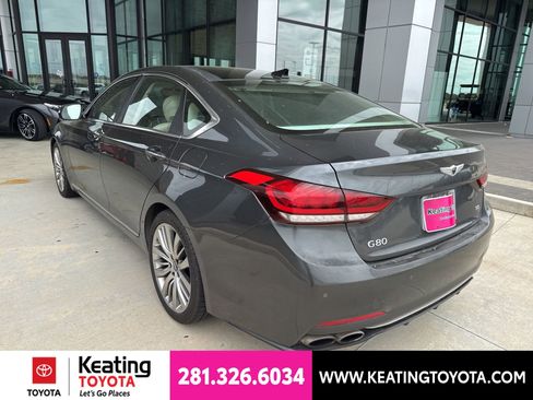 Used 2018 Genesis G80 5.0 Ultimate RWD image 5