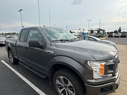 Used 2019 Ford F150 XL w/ Equipment Group 101A Mid AWD/4WD image 3