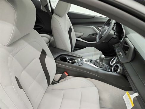 Used 2024 Chevrolet Camaro LT image 29