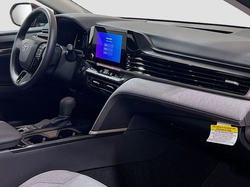 New 2026 Toyota Camry LE image 27