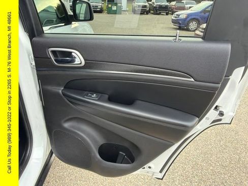 Used 2018 Jeep Grand Cherokee Limited AWD/4WD image 41