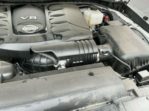 Used 2024 Nissan Armada Platinum w/ Captain's Chairs Package image 21