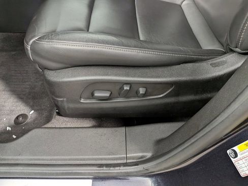 Certified 2022 Cadillac XT4 Premium Luxury w/ Enhanced Visibility Package image 18