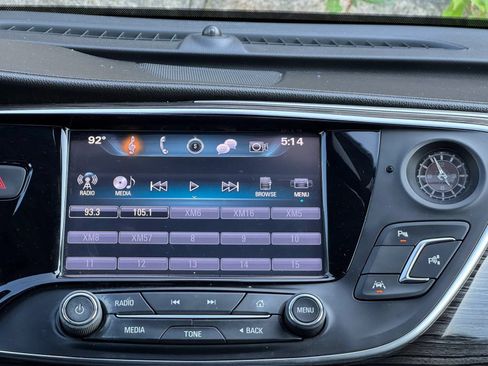 Used 2017 Buick Envision Premium w/ Driver Confidence Package AWD/4WD image 26