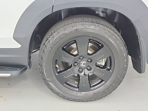 Used 2022 Honda Pilot TrailSport image 35