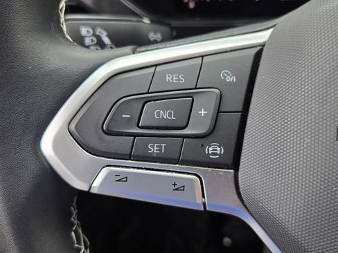 Certified 2023 Volkswagen Taos S FWD image 23