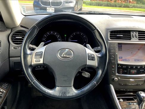 Used 2015 Lexus IS 250C w/ Luxury Package RWD image 5