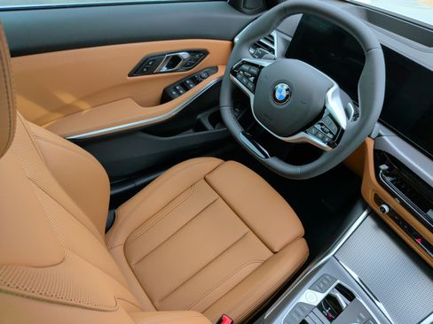 New 2026 BMW 330i xDrive Sedan w/ Premium Package AWD/4WD image 35