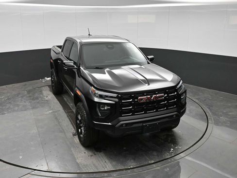 Used 2024 GMC Canyon Elevation w/ Convenience Package image 23