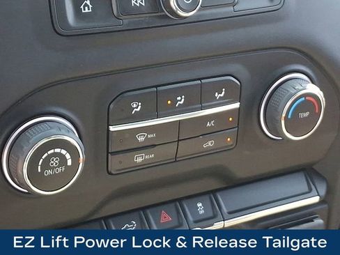 Used 2023 Chevrolet Silverado 1500 Custom AWD/4WD image 13