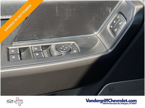 Used 2025 Ford F150 Lariat w/ Equipment Group 501A Mid AWD/4WD image 22