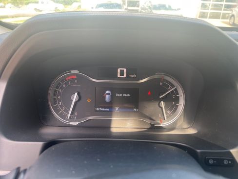 Used 2016 Honda Pilot EX-L image 11