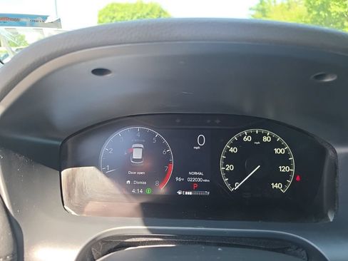 Used 2024 Honda HR-V LX image 14