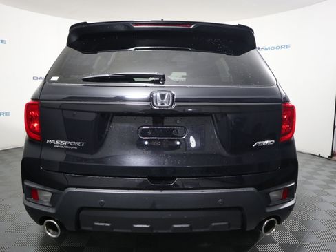 Used 2024 Honda Passport EX-L image 7