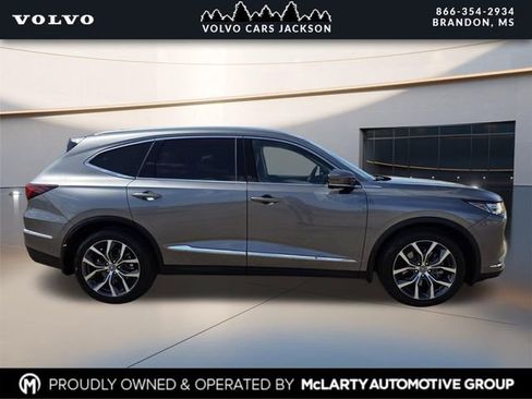 Used 2024 Acura MDX SH-AWD w/ Technology Package image 3