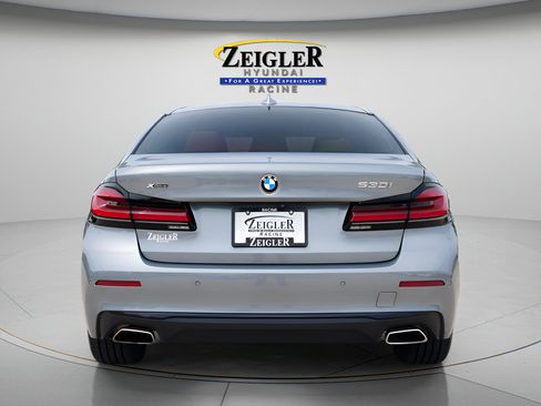 Used 2023 BMW 530i xDrive w/ Premium Package AWD/4WD image 6