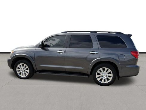 Used 2014 Toyota Sequoia Platinum AWD/4WD image 2