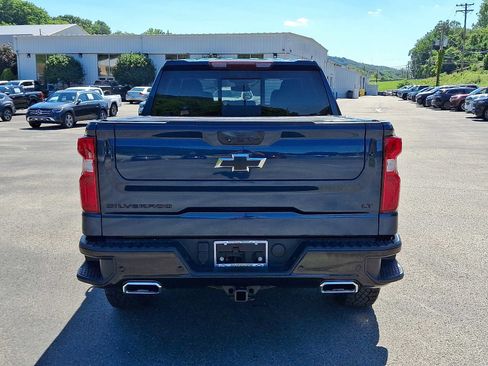 Used 2022 Chevrolet Silverado 1500 LT Trail Boss w/ LT Trail Boss Premium Package AWD/4WD image 5