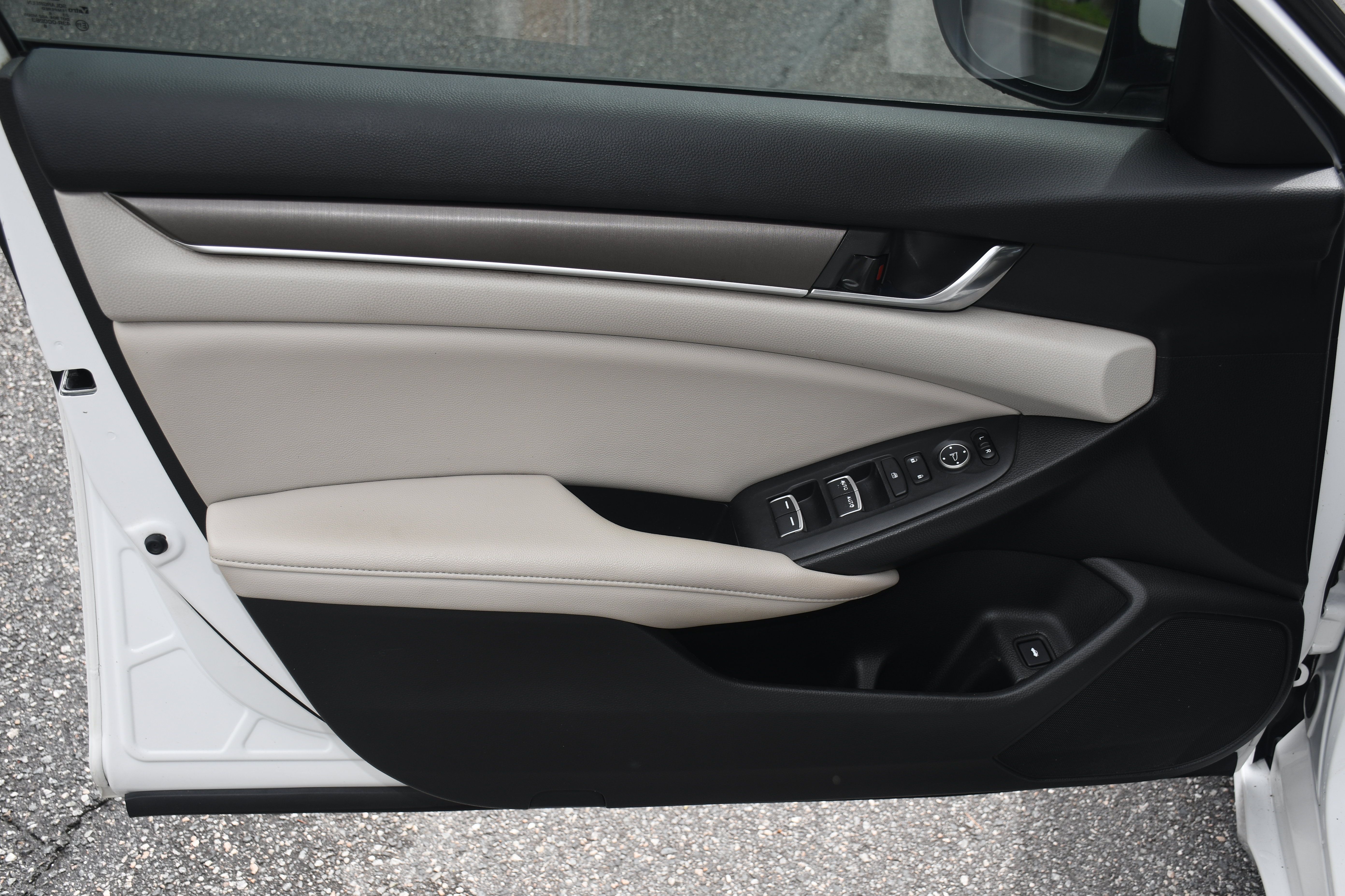 Used 2020 Honda Accord LX image 9