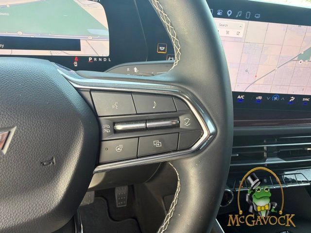 Used 2025 Chevrolet Traverse Z71 AWD/4WD image 19