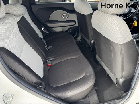 Used 2016 Kia Soul image 26