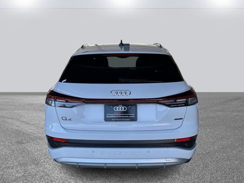 Certified 2023 Audi Q4 e-tron Prestige w/ 20" Wheel Package image 5