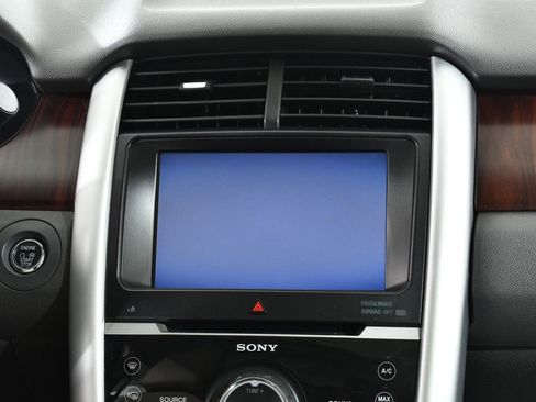 Used 2013 Ford Edge Limited image 9