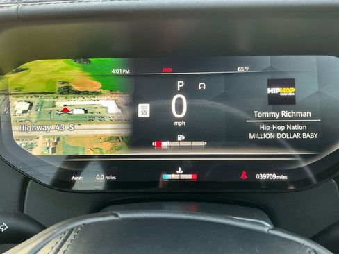 Used 2023 Land Rover Range Rover Long Wheelbase SE image 19