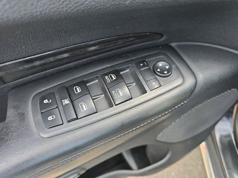 Used 2014 Dodge Durango Limited w/ Nav & Power Liftgate Group RWD image 19