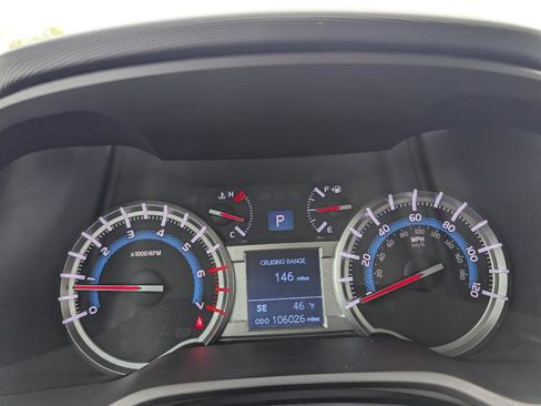 Used 2016 Toyota 4Runner Limited image 14