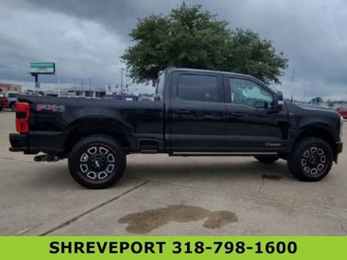 Used 2025 Ford F250 Platinum w/ FX4 Off-Road Package AWD/4WD image 9