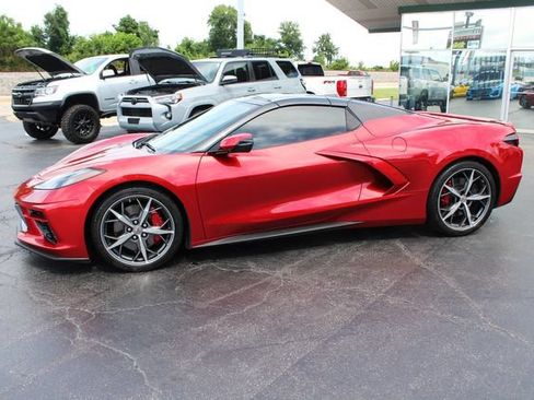 Used 2023 Chevrolet Corvette Stingray Premium Conv w/ Z51 Performance Package RWD image 22