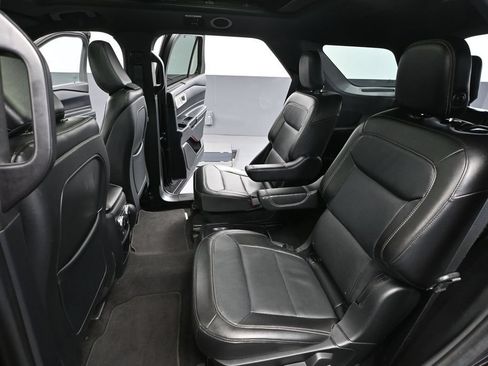 Used 2020 Ford Explorer Limited AWD/4WD image 39