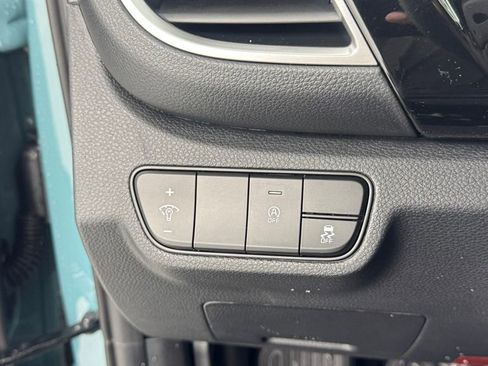 New 2026 Kia Seltos S AWD/4WD image 32