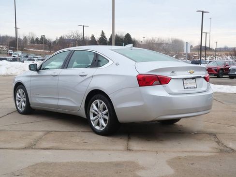 Used 2017 Chevrolet Impala LT image 5