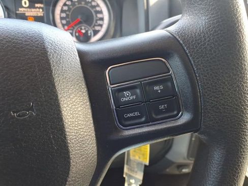 Used 2018 RAM 3500 Tradesman w/ Chrome Appearance Group image 27