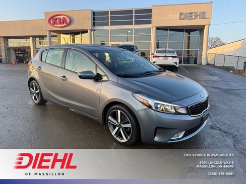 Used 2017 Kia Forte EX w/ EX Premium Tech Package image 1
