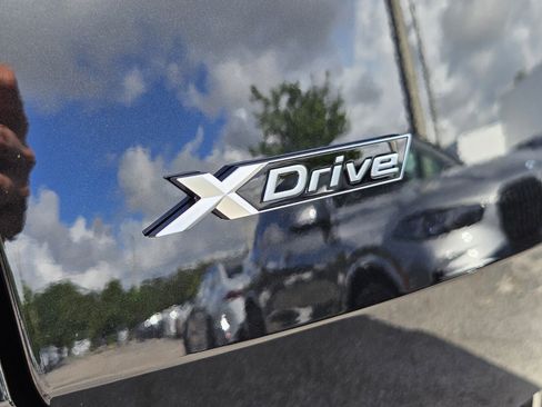 New 2025 BMW X3 xDrive30i w/ Convenience Package image 20