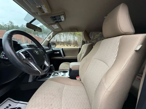 Used 2017 Toyota 4Runner SR5 image 14