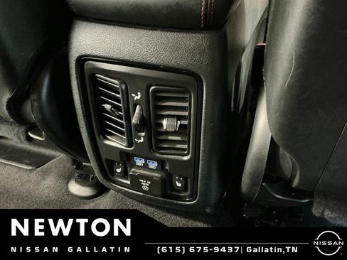 Used 2024 Dodge Durango GT AWD/4WD image 21