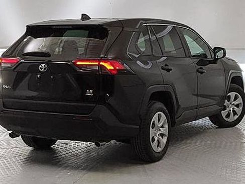 Used 2024 Toyota RAV4 LE image 3