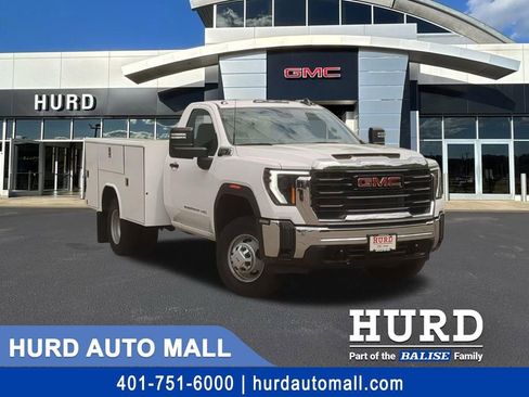 New 2025 GMC Sierra 3500 Pro w/ Convenience Package AWD/4WD image 1