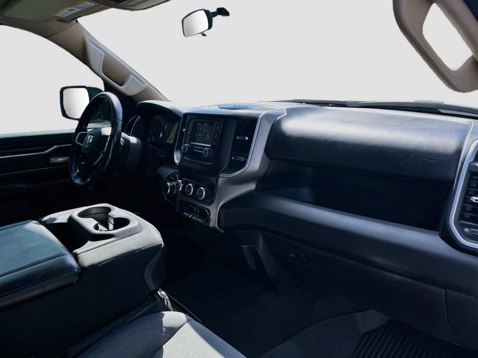 Used 2019 RAM 1500 Big Horn RWD image 32