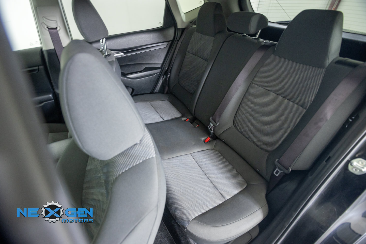 Used 2023 Kia Seltos LX AWD/4WD image 32