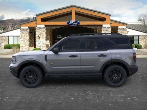 New 2026 Ford Bronco Sport Badlands image 3